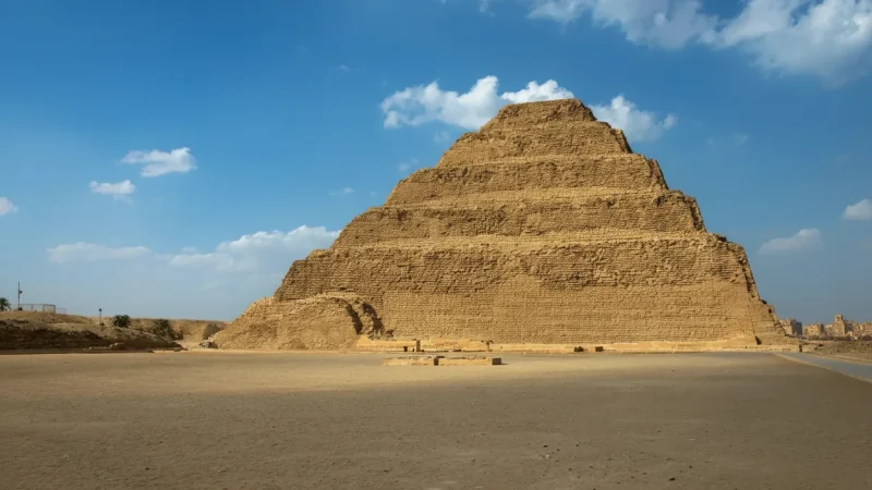 Step Pyramid of Djoser – Oldest Stone Pyramid in Egypt(5)