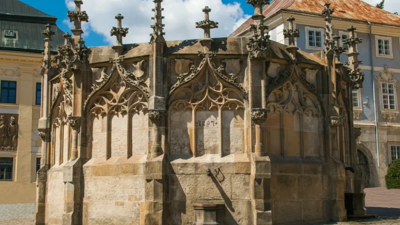 Stone Fountain – Medieval water source(3)