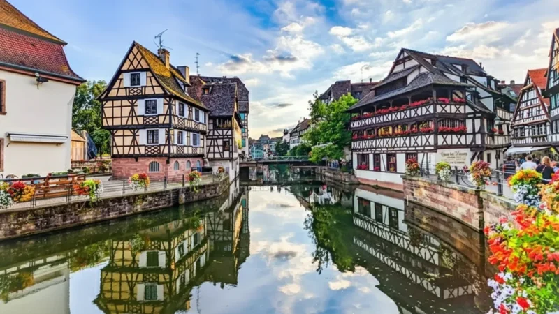 Strasbourg Old Town – Half-Timbered Streets(2)