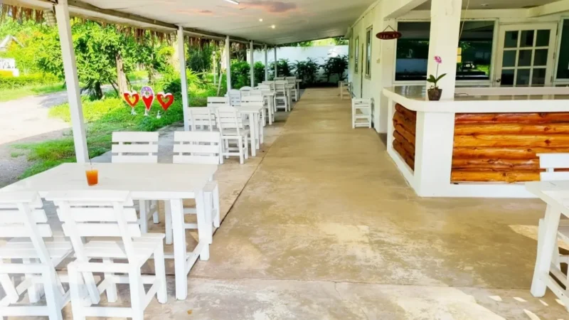 Suan Phueng District(1)