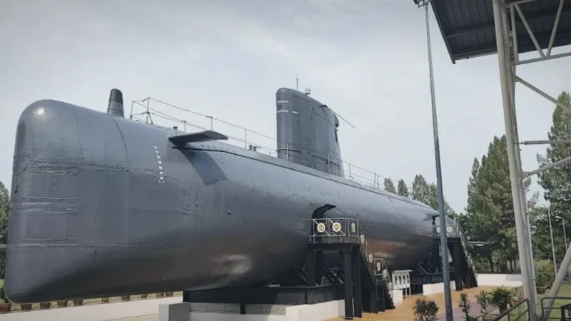 Submarine Museum(4)