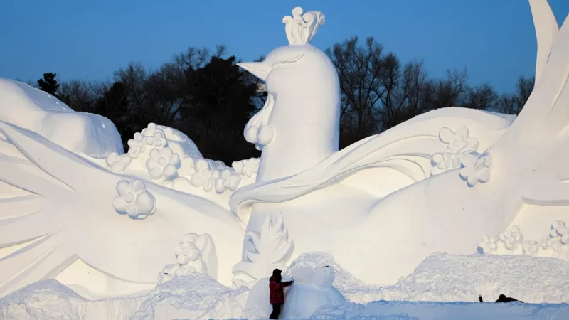 Sun Island Snow Sculpture Art Expo(4)