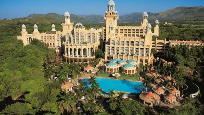 Sun_City_Resort_Complex_тАУ_Main_entertainment_hub_01