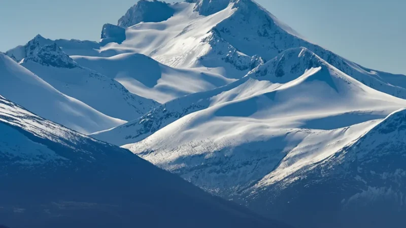 Sunnmøre Alps – Sharp Mountain Landscapes(5)