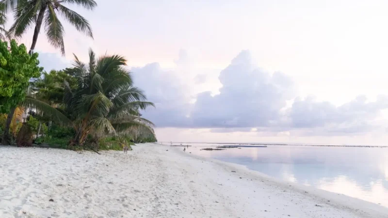 Sunrise_Beach_–_Early_morning_ocean_views__05