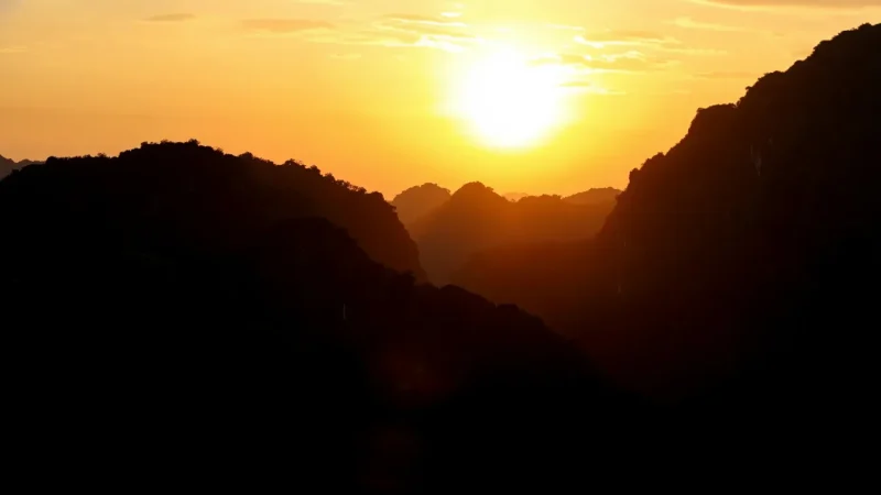 Sunset Points Beside the River – Soft evening light(5)