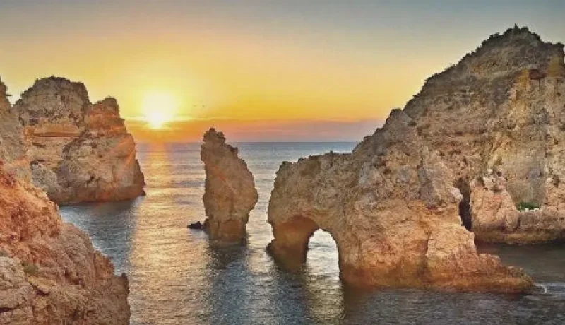 Sunset Viewing Areas – Calm evening beach views(4)