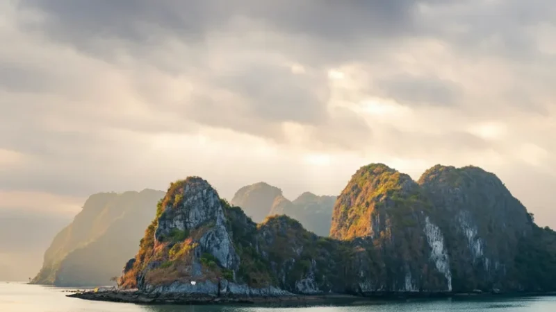 Sunset Viewpoints on Cruise Decks – Warm Evening Colors(4)