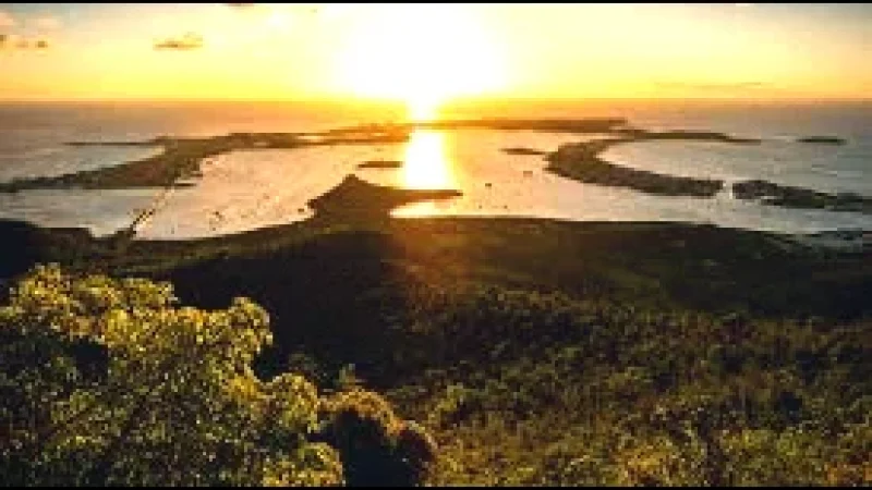 Sunset Viewpoints – Ocean-facing lookout areas(1)