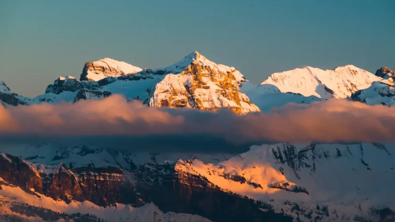 Sunset_Mountain_Views_тАУ_Evening_light_on_peaks_04