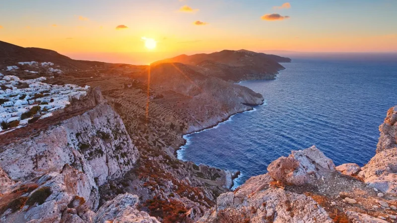 Sunset_Spots_above_Chora_05