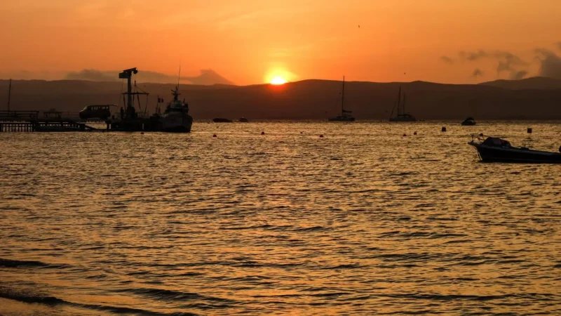 Sunset_View_Areas_–_Evening_coastal_views__04