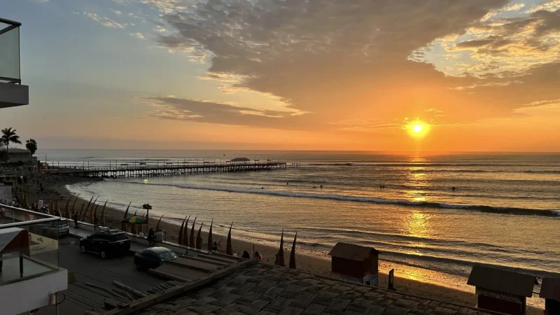 Sunset_Viewing_Areas_–_Evening_ocean_views__06