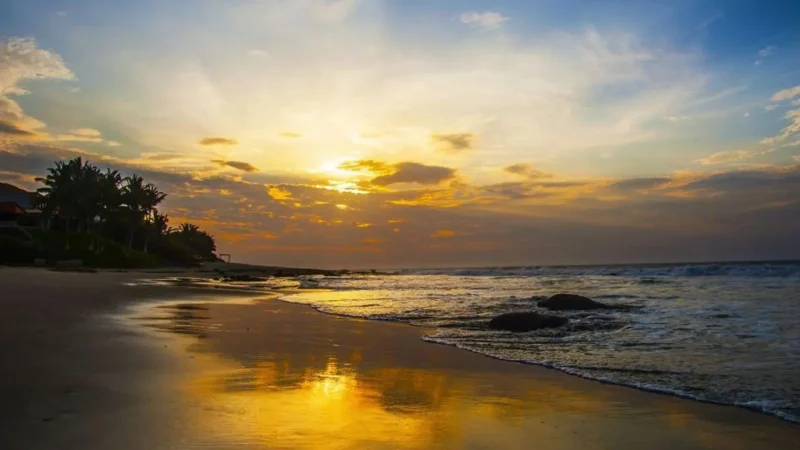 Sunset_Viewpoints_–_Ocean_sunset_spots__02
