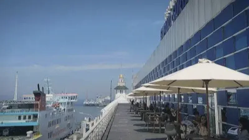 Surabaya North Quay(6)