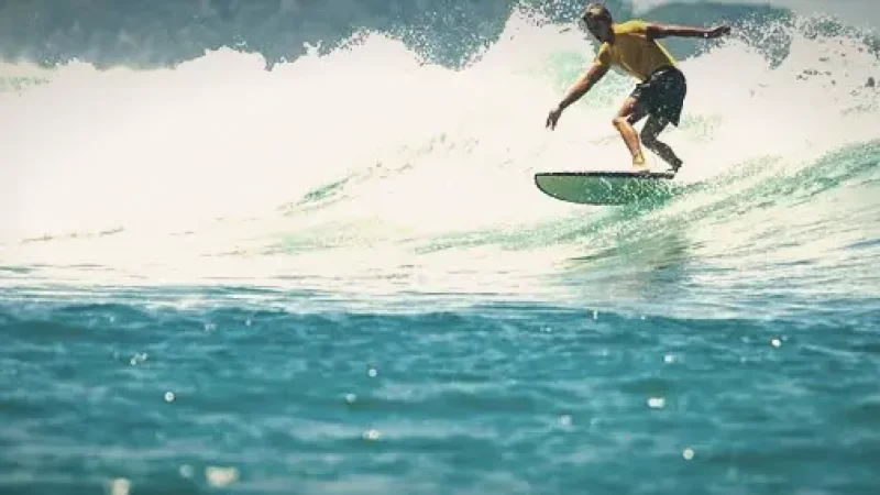 Surf Viewing Deck – Watch professional surfers(1)