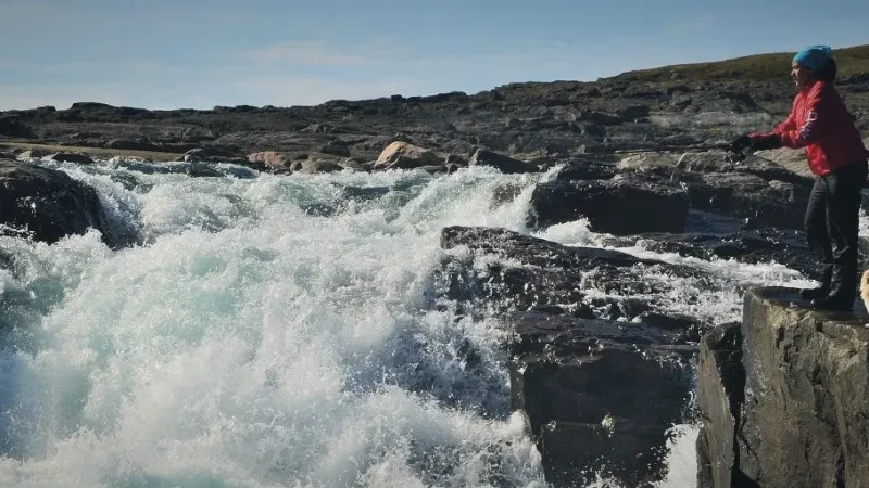 Sylvia Grinnell Territorial Park – River & waterfall(3)