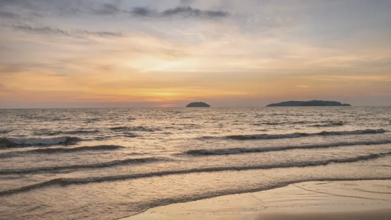 Tanjung Aru Beach(3)