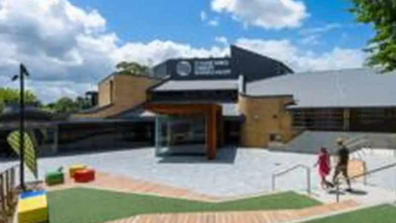 Te_Whare_Taonga_o_Waikato_тАУ_Cultural_Exhibitions_02