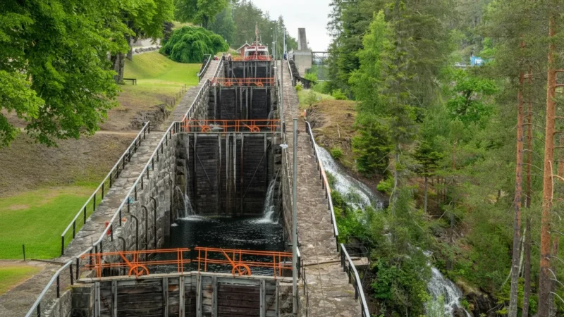 Telemark Canal – Historic waterway with locks(4)