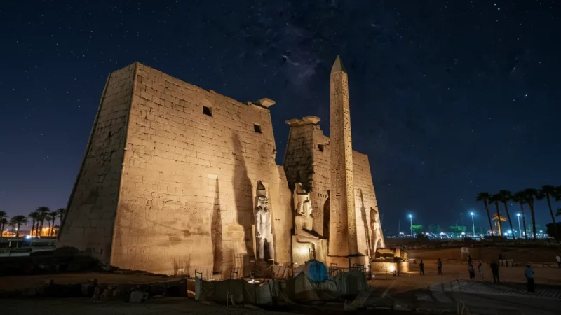 Temple Entrance Pylons – Monumental Gateways(2)