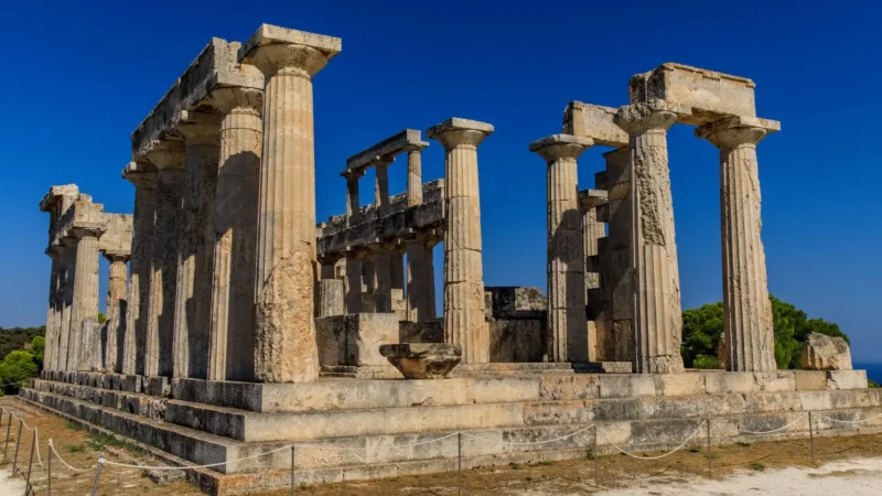 Temple_of_Aphaia_(Aegina)_06