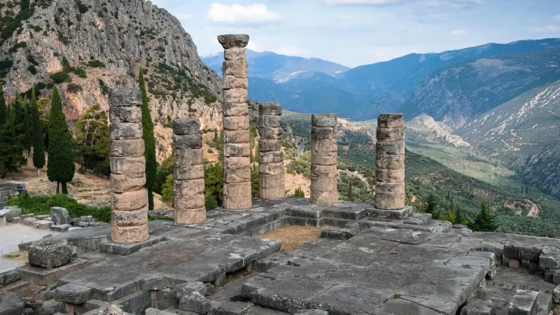 Temple_of_Apollo_02