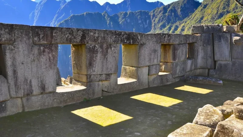 Temple_of_the_Three_Windows_–_Classic_Inca_architecture__03