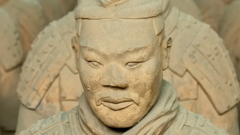 Terracotta Army – Ancient life-sized warrior statues(1)