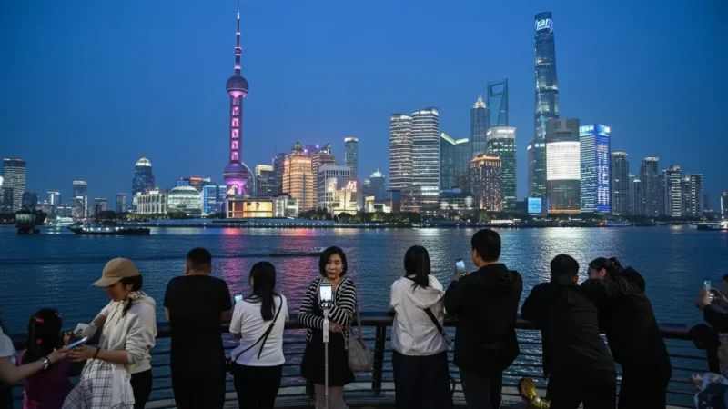 The Bund Promenade – Riverside walking path(1)