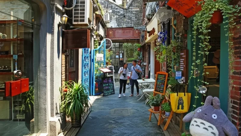 Tianzifang – Art & Craft Alleyways(1)