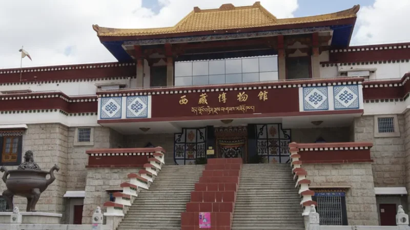 Tibetan Museum – Culture & history(3)