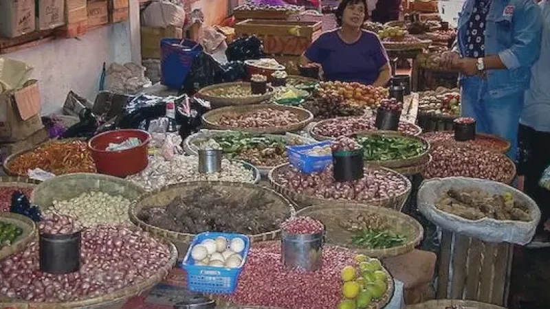 Tomohon Traditional Market(4)
