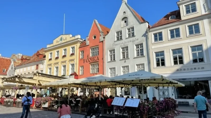 Town Hall Square(1)