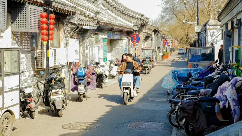 Traditional Hutong Streets – Local life(1)
