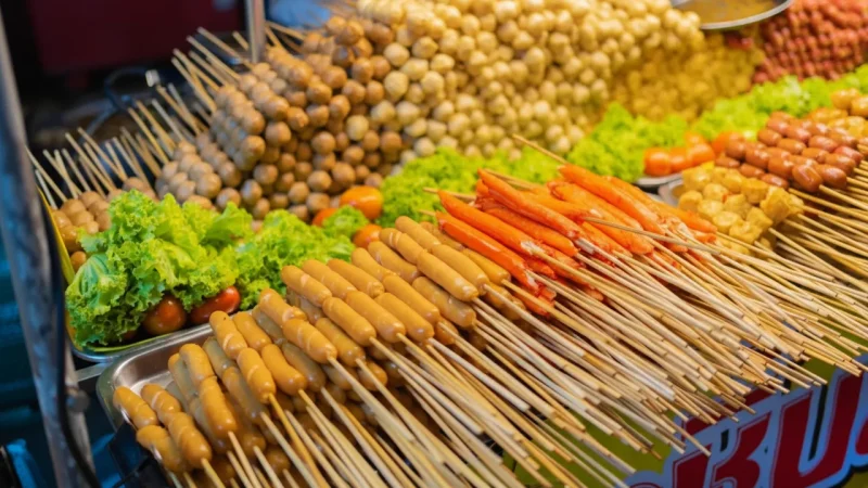 Traditional Markets Around Tam Trinh Street(3)