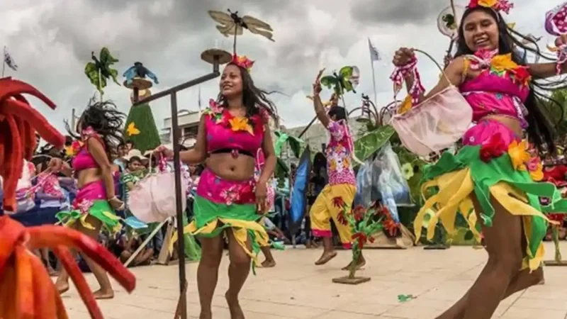 Traditional_Music_Venues_–_Local_cultural_performances__01
