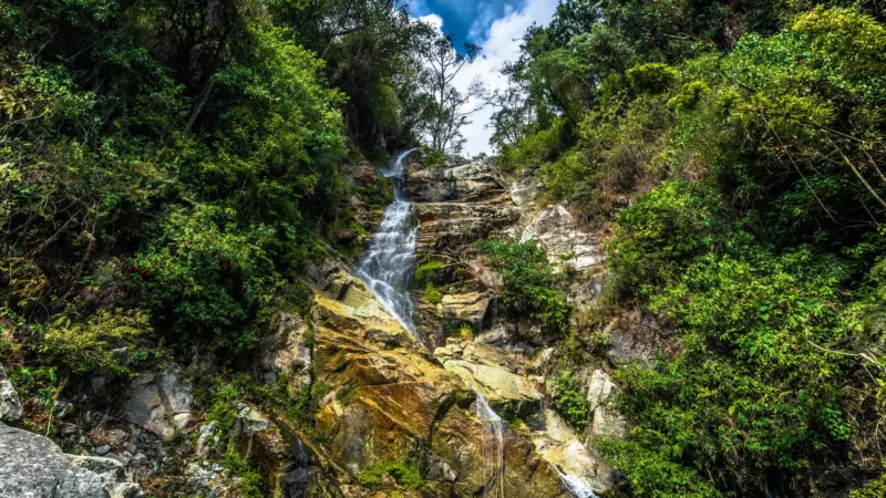 Trailside_Waterfalls_–_Natural_water_features__03