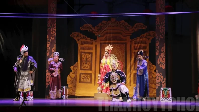 Tran Huu Trang Theatre – Cải Lương Venue(4)