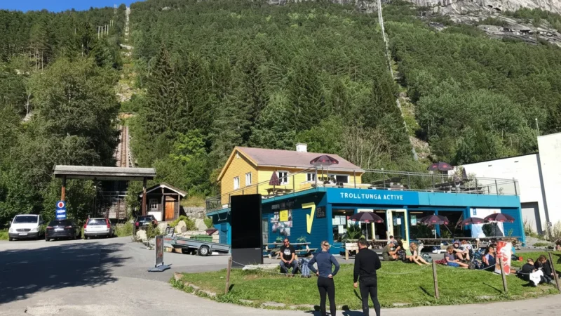 Trolltunga Trailhead – Starting Point(1)