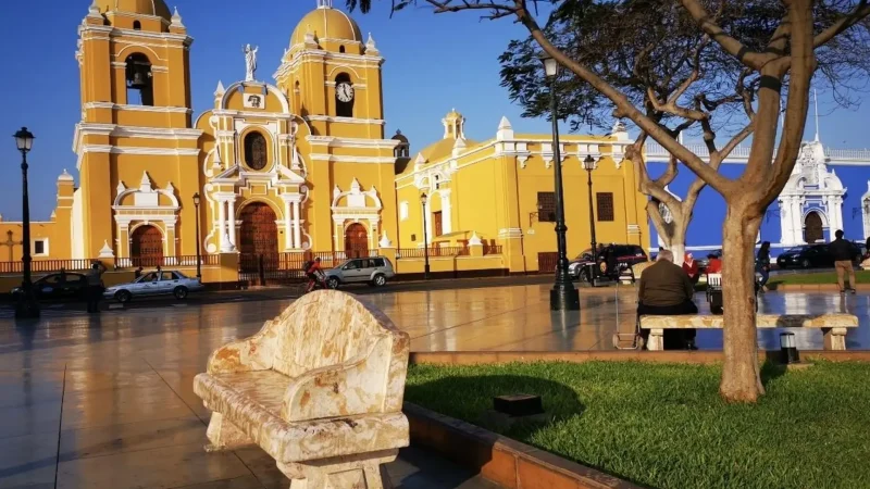 Trujillo_Cathedral_01