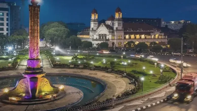 Tugu Muda Monument(1)