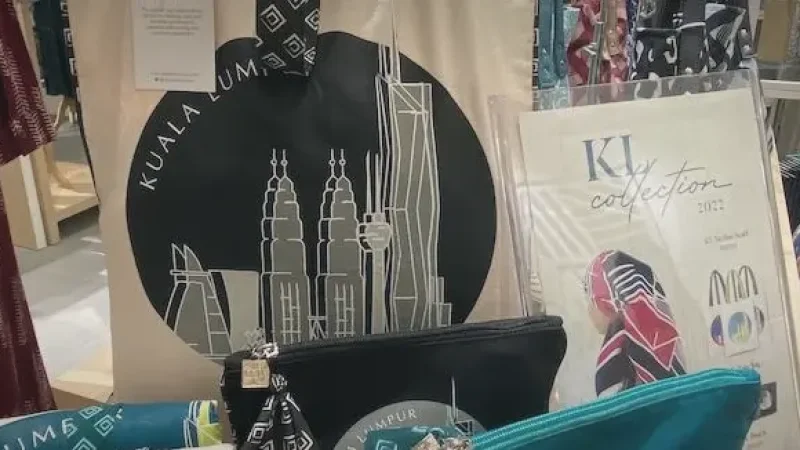 Twin Towers Gift Shops(5)