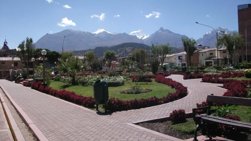 Urban_Parks_–_Green_spaces_within_the_town__03