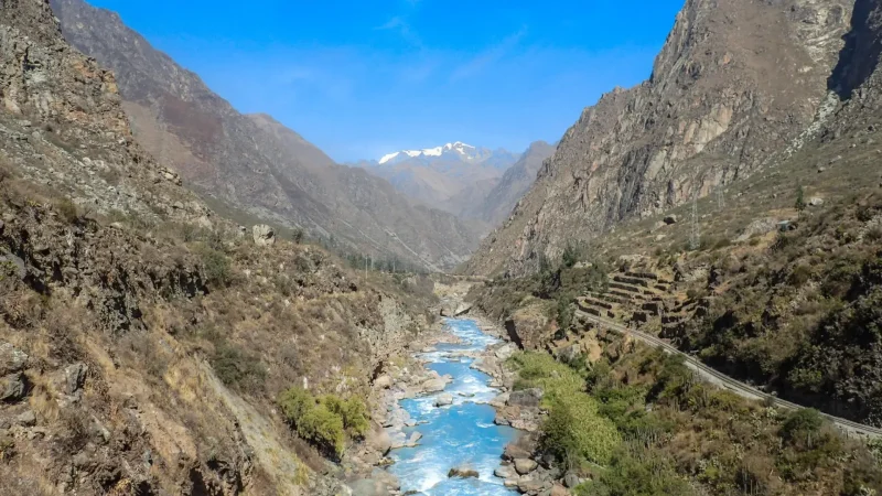 Urubamba_River_–_Scenic_riverside_views__04