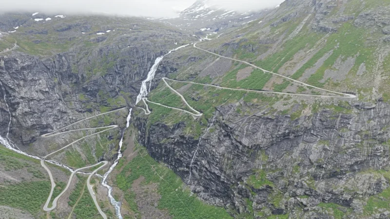 Valley Floor Viewpoints – Below the Road(1)