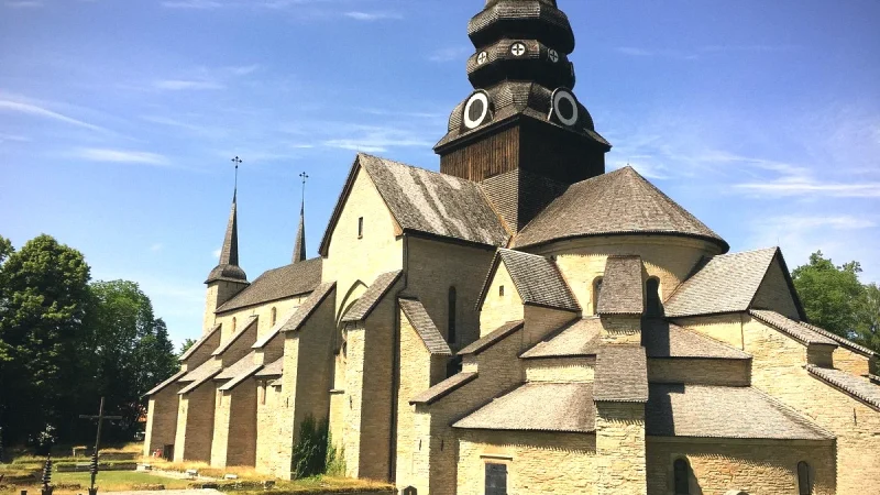 Varnhem Abbey – Historic site(5)