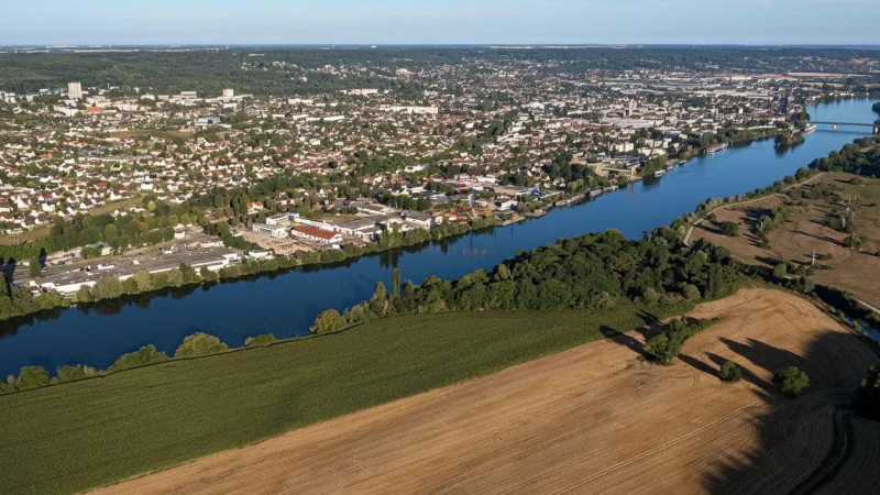 Vernon – Riverside Town(2)