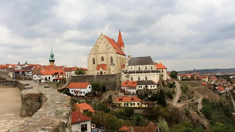 Viewpoints (Znojmo Panorama) – Panoramic town scenery(1)