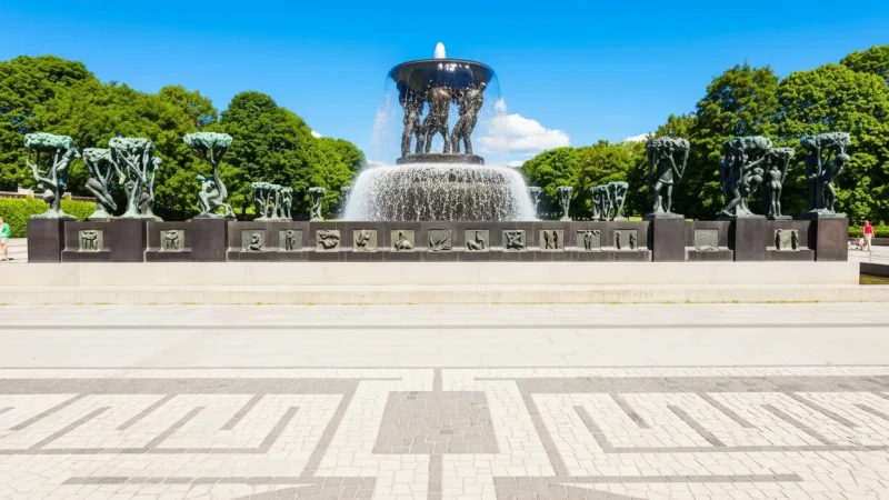 Vigeland Sculpture Park – World’s largest sculpture park by a single artist(4)